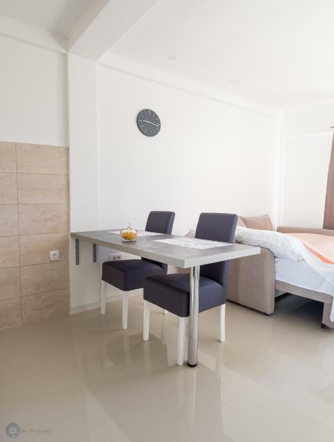 Apartmani Kankaras - Sea View Τίβατ Εξωτερικό φωτογραφία